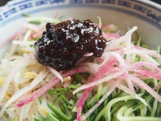 201304_yiwanju2.JPG